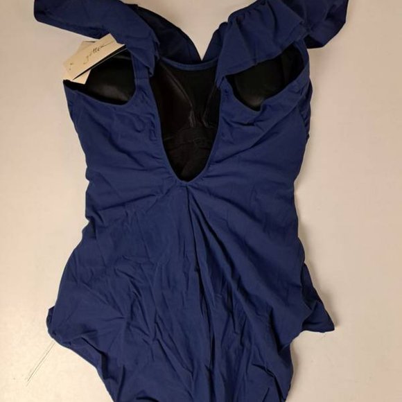 Profile by Gottex Women's Plus Full Figure Hula Dance One-Piece Swimsuit main image 1